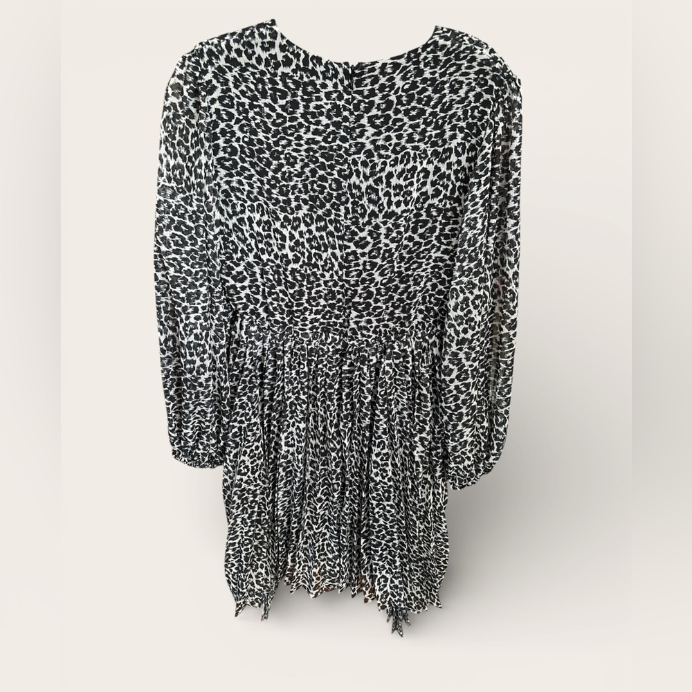 The Kooples Black and White Asymmetrical Dress - Picture 5 of 10